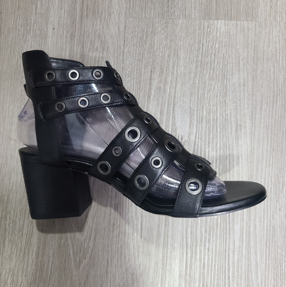 Luxury rebel